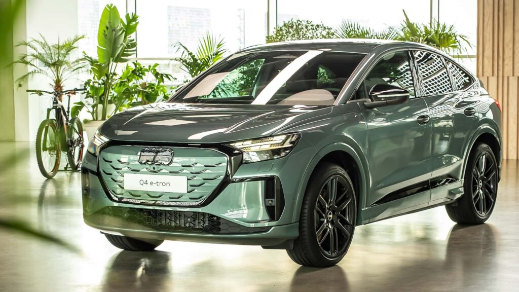 Audi Q4 e-tron makyajlandı