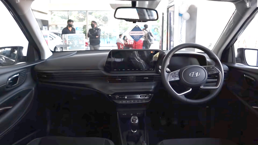 Hyundai i20 interior