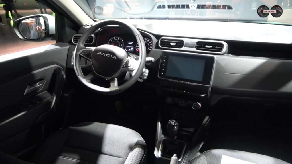 Dacia Duster interior