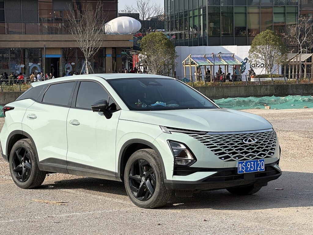 Omoda 5 exterior