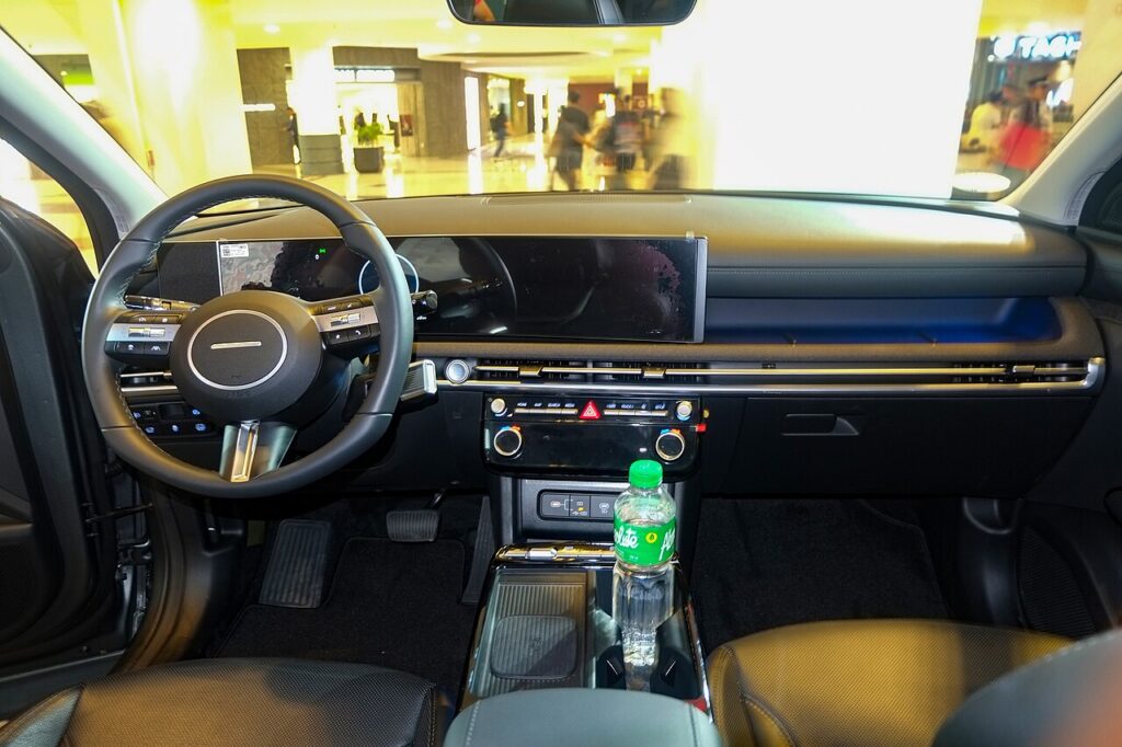 Hyundai Tucson interior
