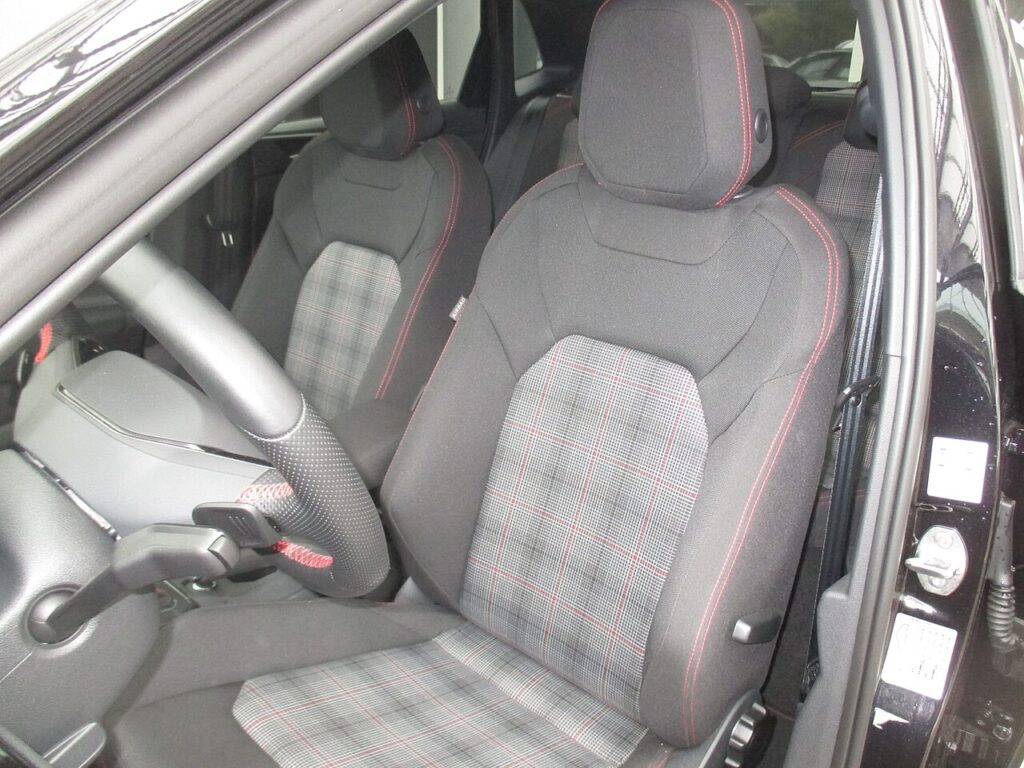 Volkswagen Polo interior