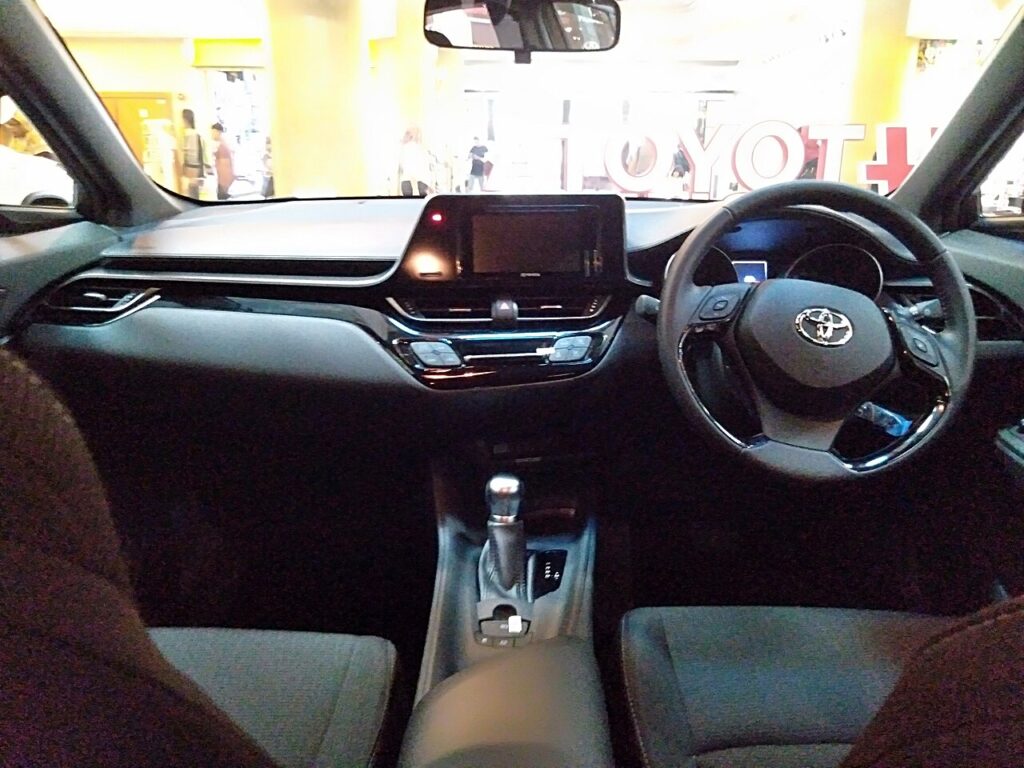 Toyota C-HR interior