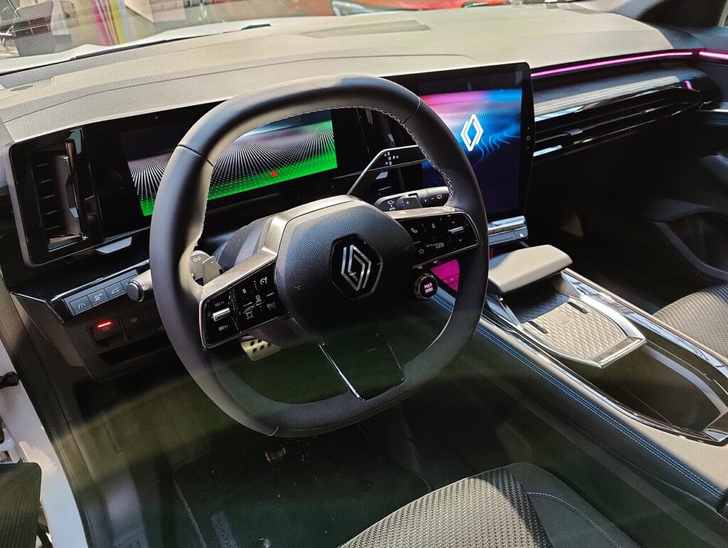 Renault Austral interior