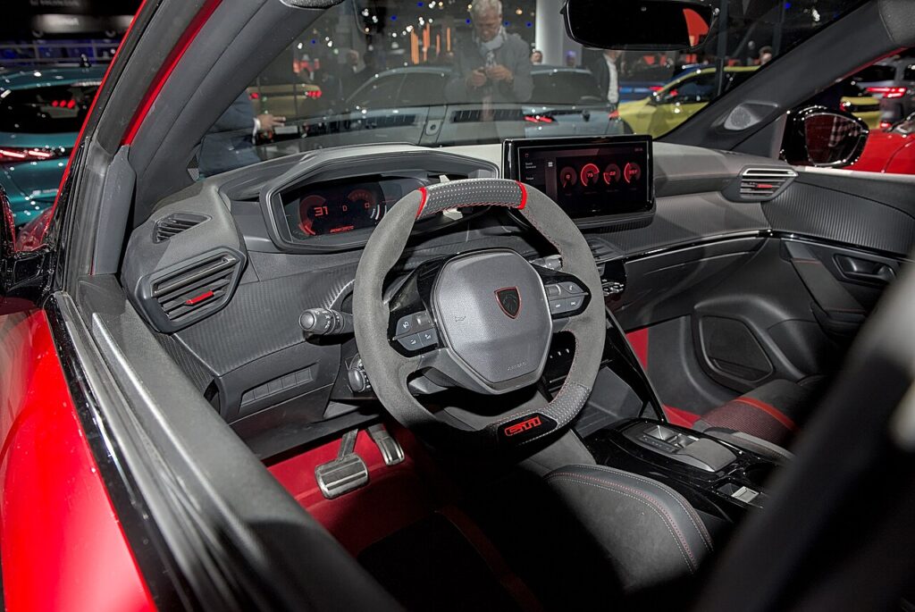 Peugeot 208 dashboard