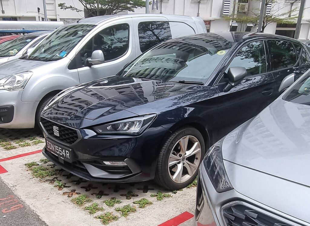 Seat Leon exterior